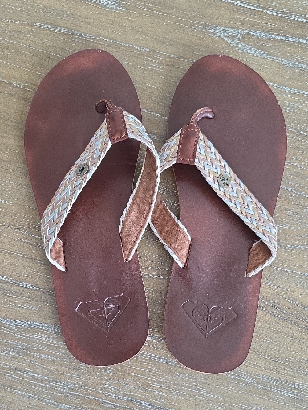 Roxy Women’s Brown Braided Strap Flip Flop Sandals